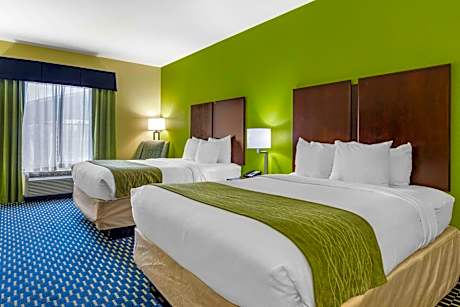 Superior Queen Room with Two Queen Beds - Non-Smoking