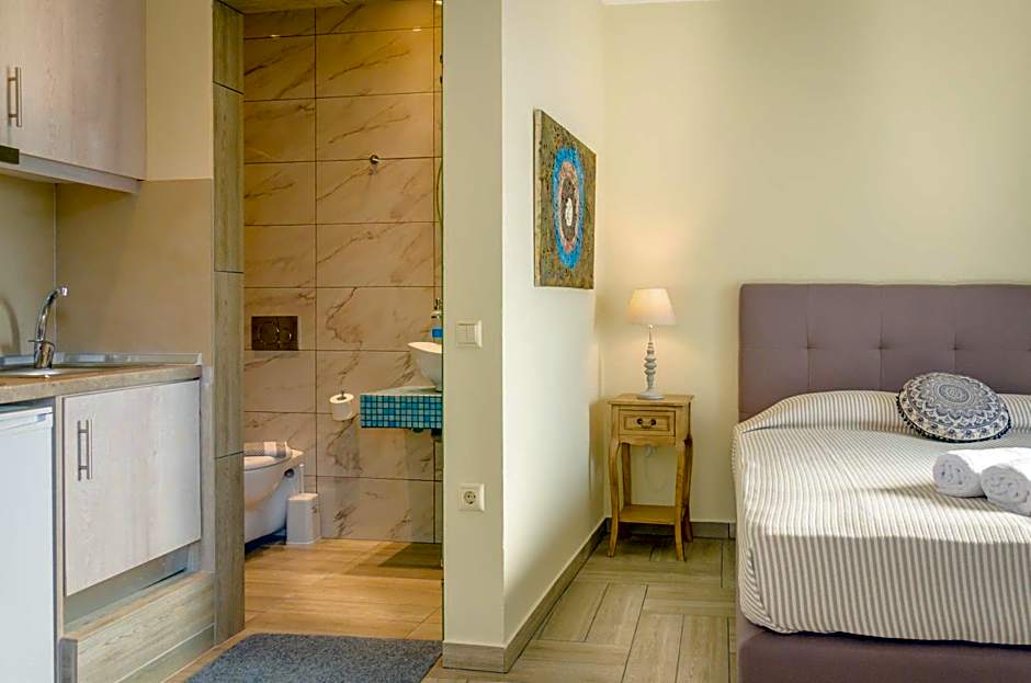 Skalla Studios – Thassos Town, MO