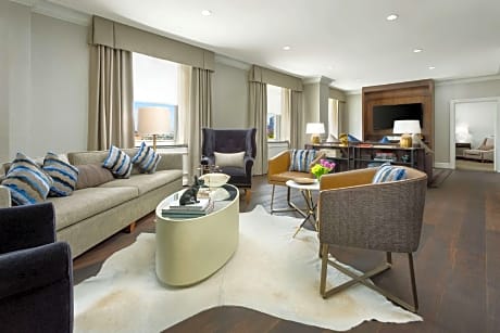 Presidential One Bedroom Suite - 1 King Bed