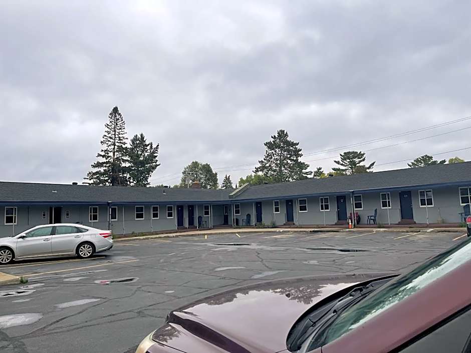 Itascan Motel