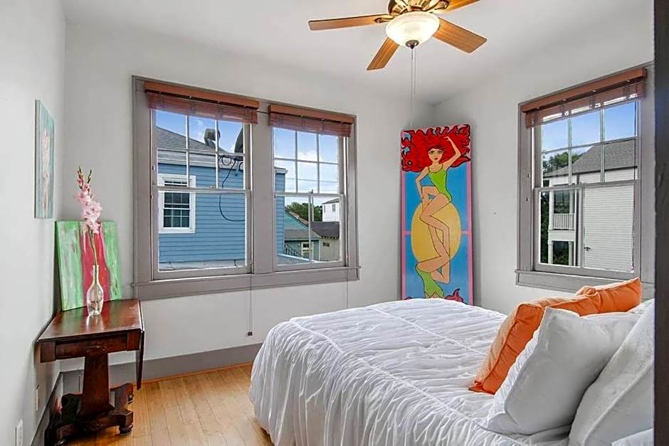 Freret Apartments near Streetcar & Tulane