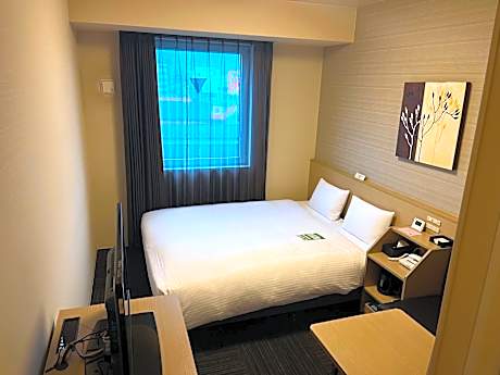 Double Room with Small Double Bed - Non-Smoking
