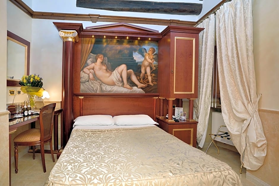 Hotel Pantheon