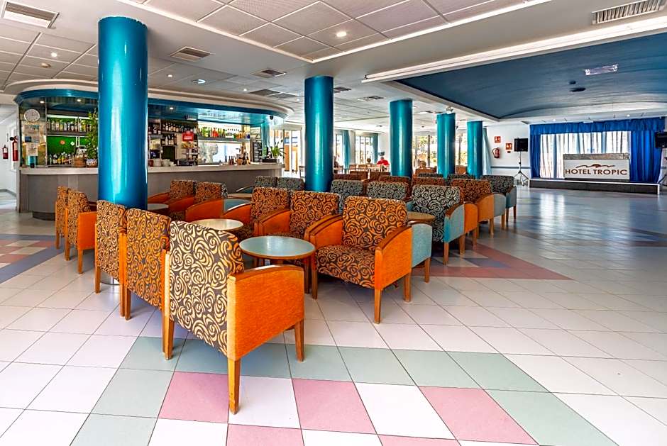 Hotel Tropic