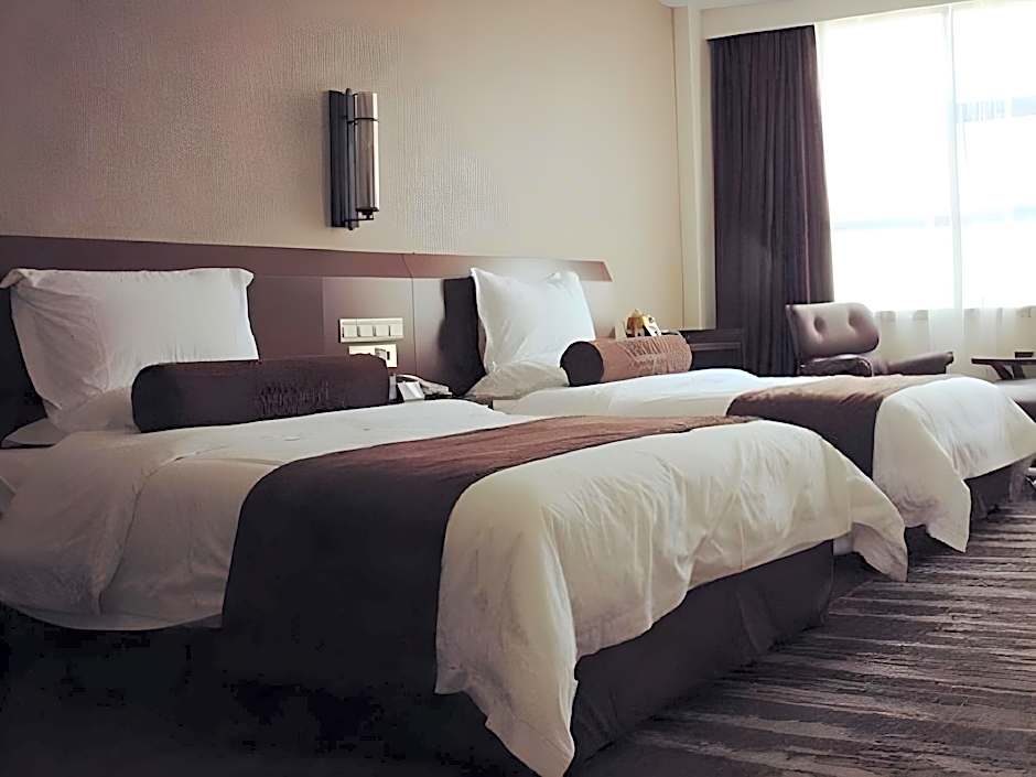 James Joyce Coffetel Jishou Renmin North Road Branch