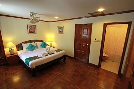 Superior Double or Twin Room