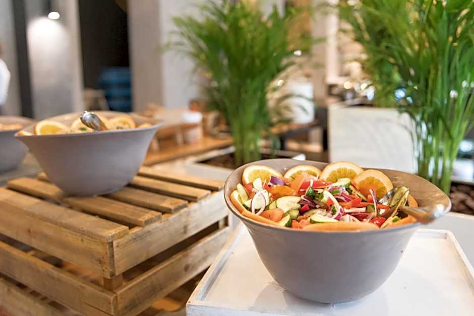 Clayton Hotel Dublin Airport Central