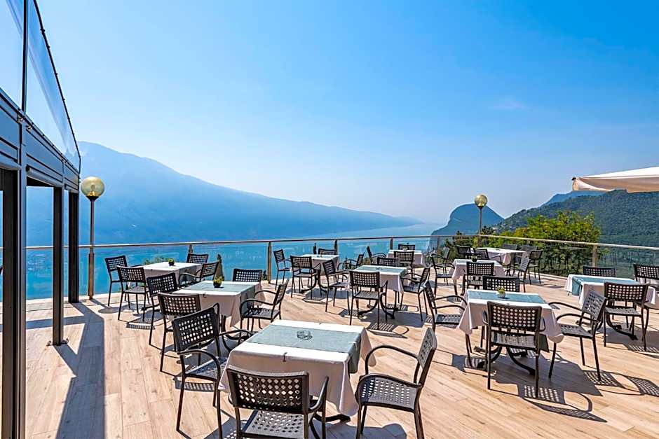 Hotel Pineta Campi