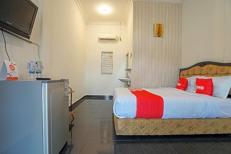 OYO 2036 Afifah Homestay Syariah