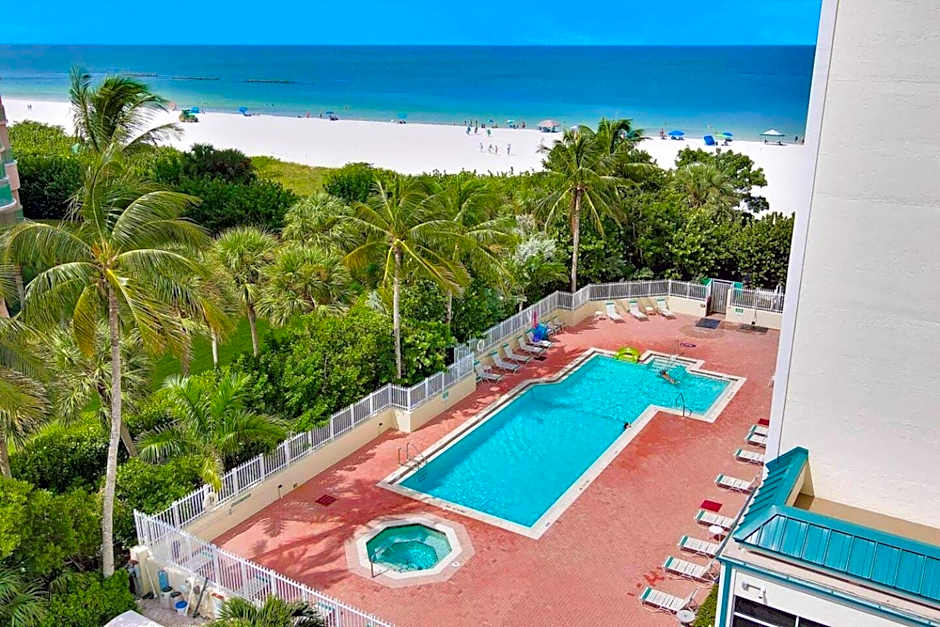 Oceanfront Condo on the Beach