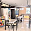 Excella Hotel