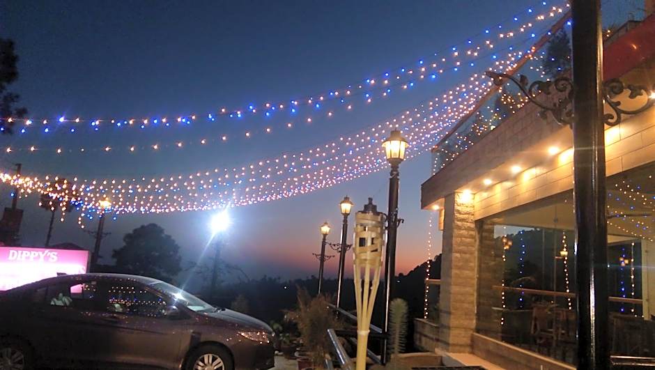 Dippys Hotel – Kasauli, PA