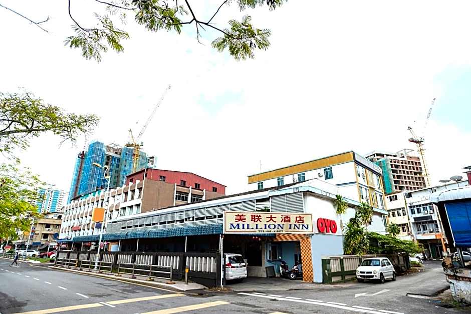 OYO 90208 Milion Inn