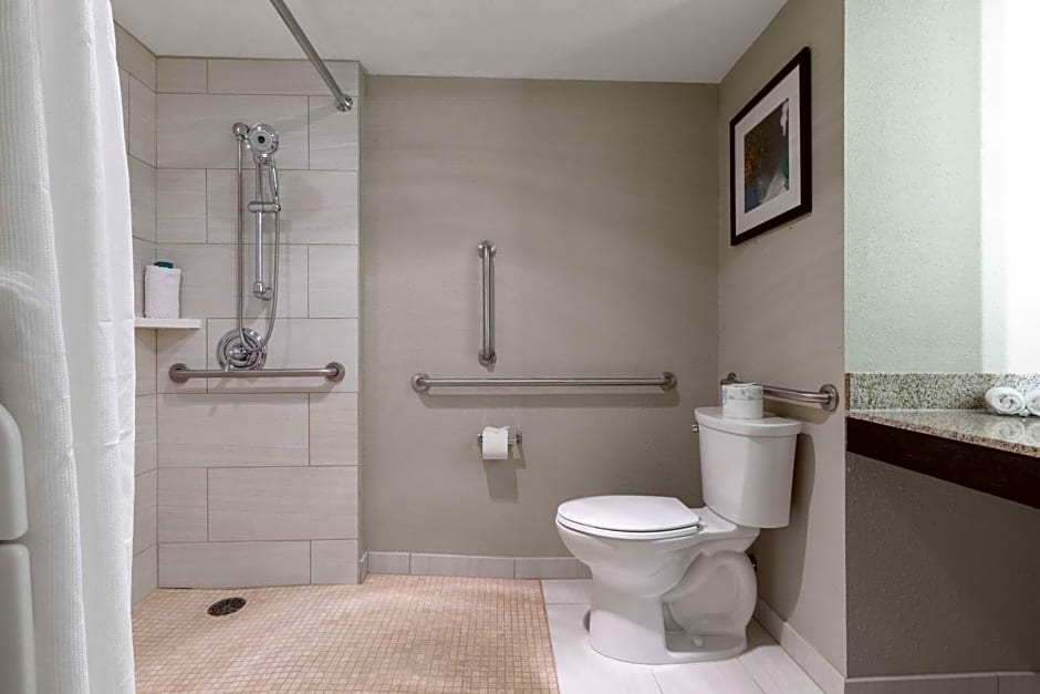 DoubleTree by Hilton Park City - The Yarrow