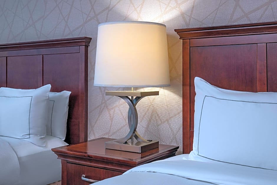 Photo 1 of 5 of 2 Double Beds, Mobility Accessible, Bathtub
