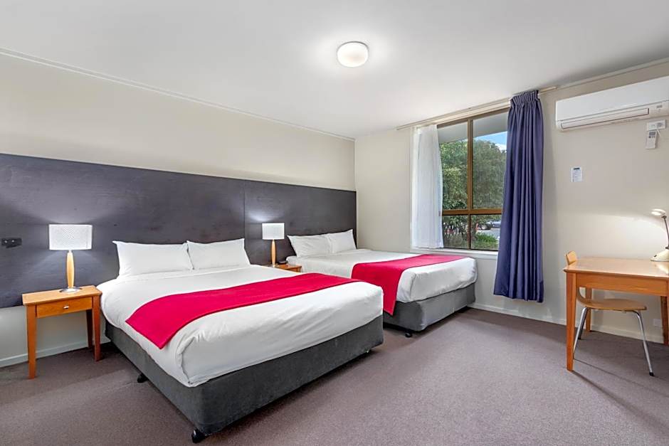 Knox International Hotel and Apartments