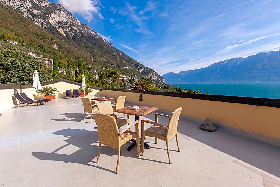 Hotel Meandro - Lake View