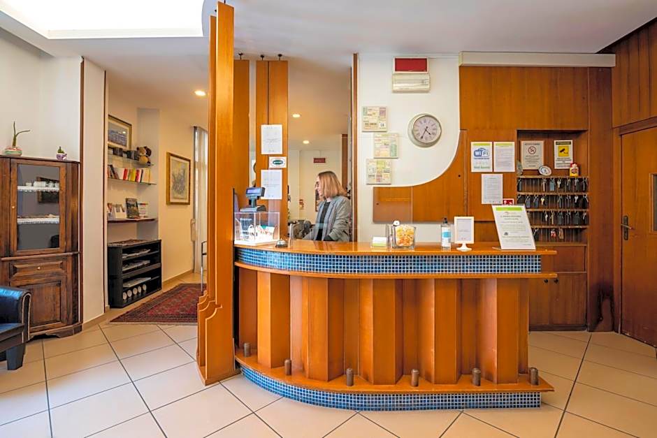 Hotel Ausonia B&B RiMiNi