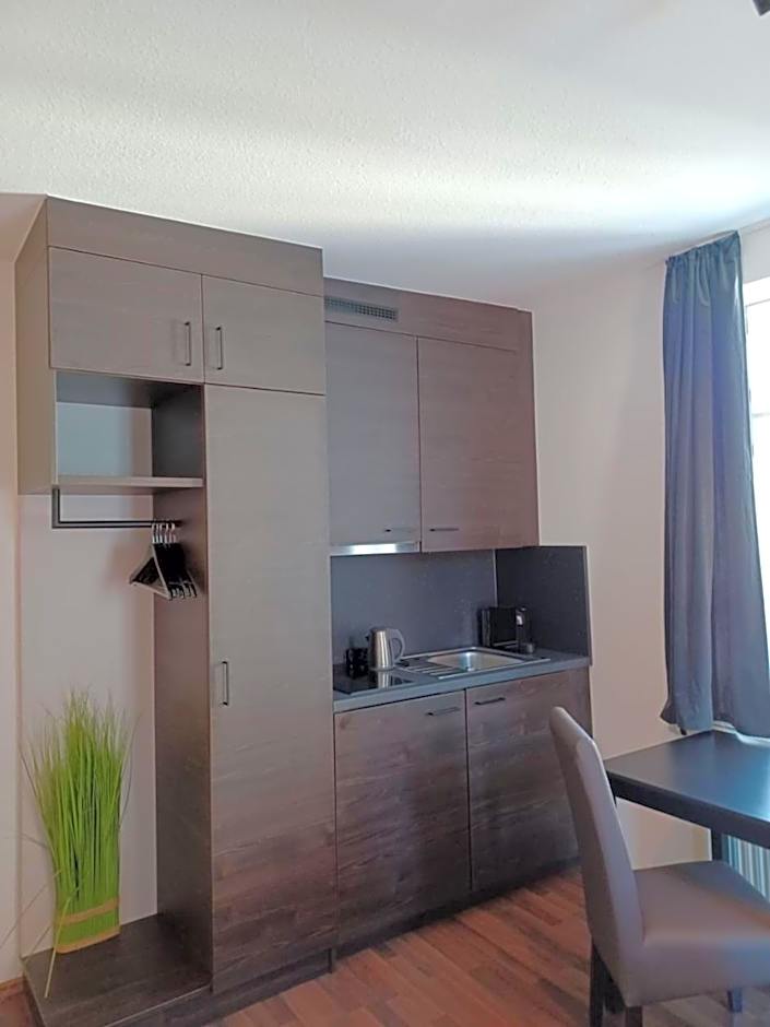 Photo 1 of 4 of Double Room
