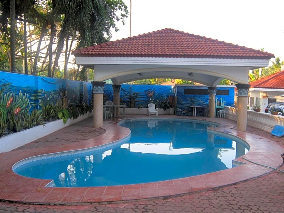 RedDoorz Plus @ Gracey Dive Resort Dumaguete