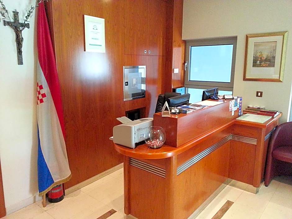 Hotel Croatia