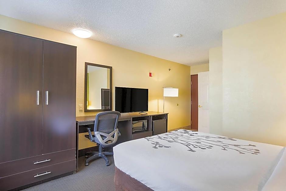 Sleep Inn & Suites Grand Rapids Southeast - Kentwood