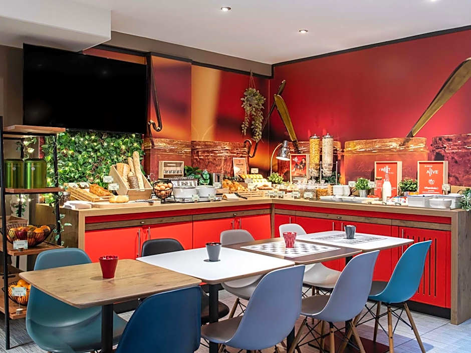 ibis Paris Avenue de la Republique