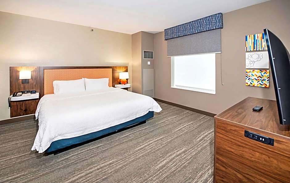 Hampton Inn by Hilton Ottawa