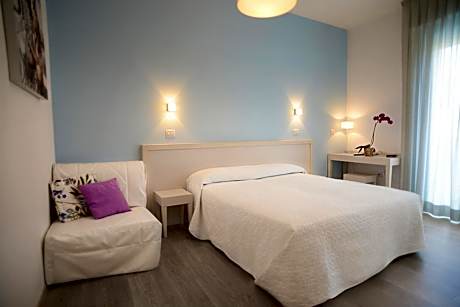 Maree Hotel