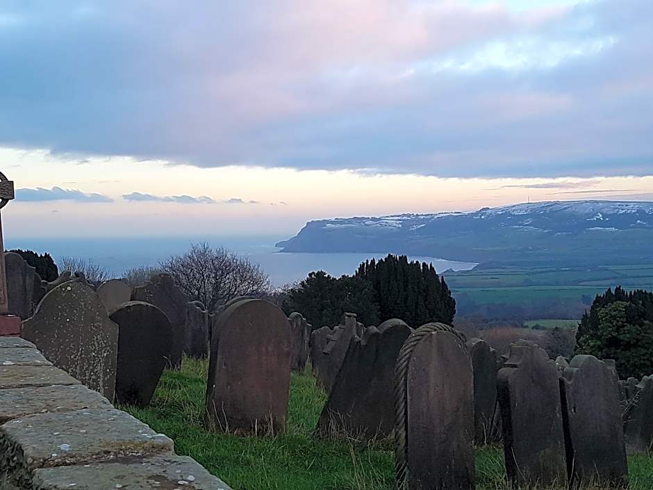 Crescent Lodge Guest House