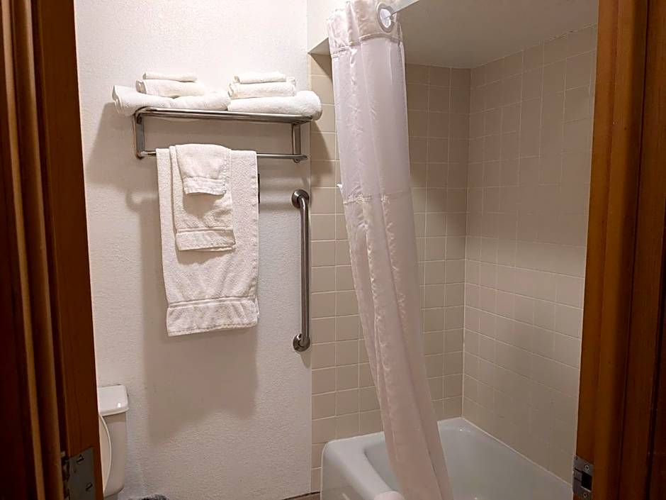 Magnuson Copper Crown