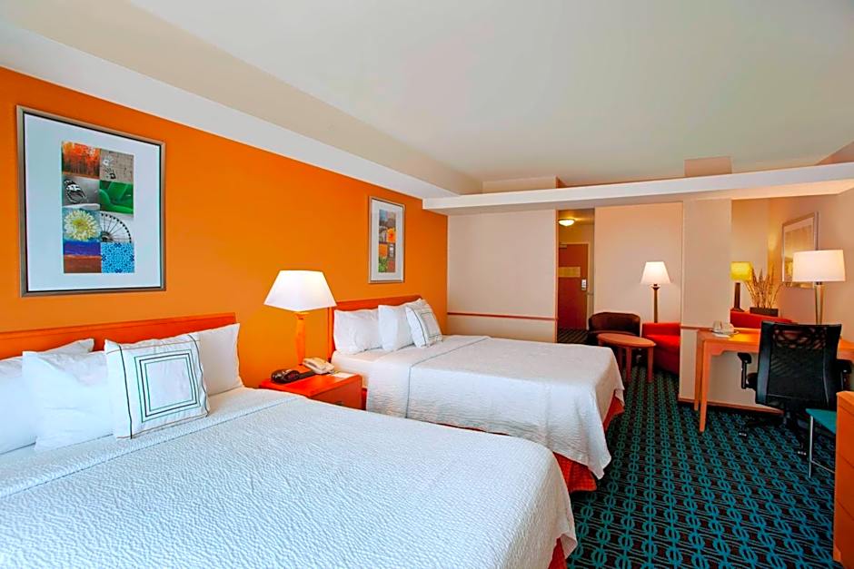 Fairfield Inn & Suites by Marriott Detroit Metro Airport Romulus