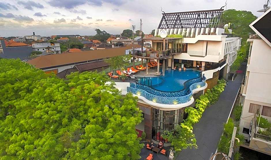 Sun Island Hotel & Spa Legian