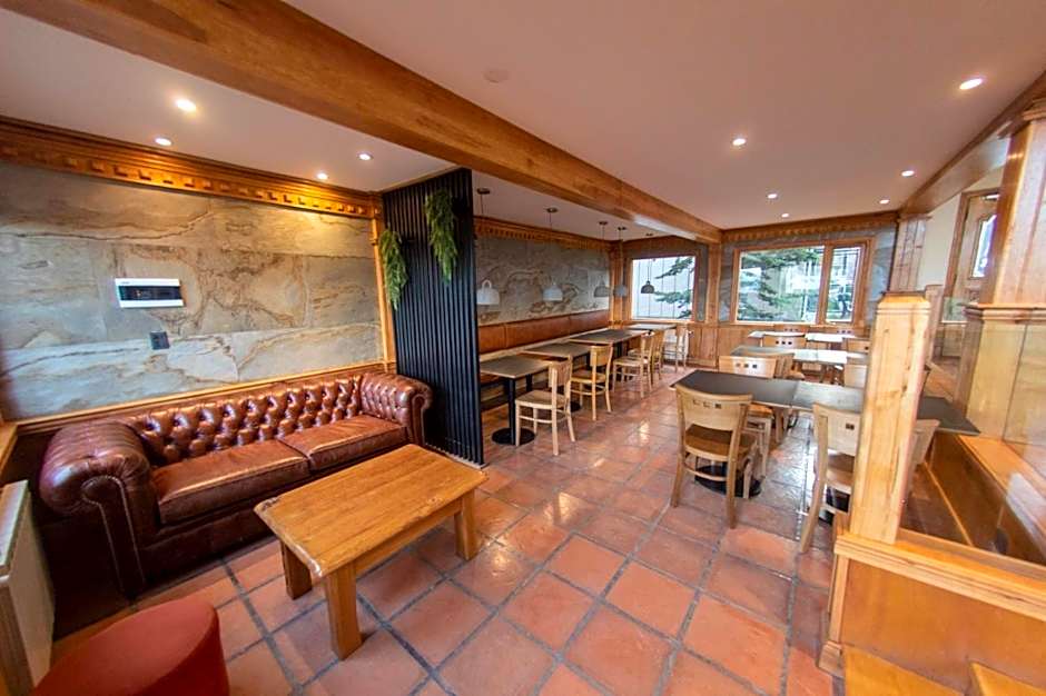 Del Bosque Apart Hotel