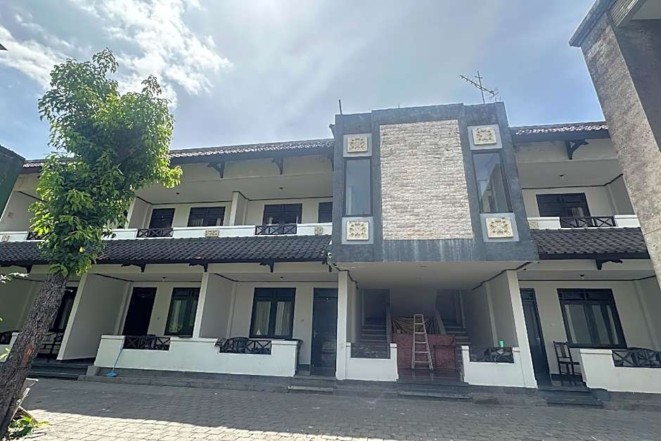 HOTEL WARTA SARI