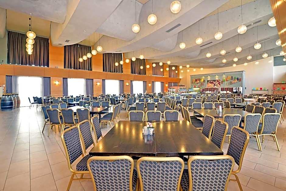 Ruth Daniel Residence