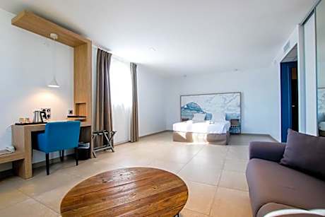 Superior Quadruple Room