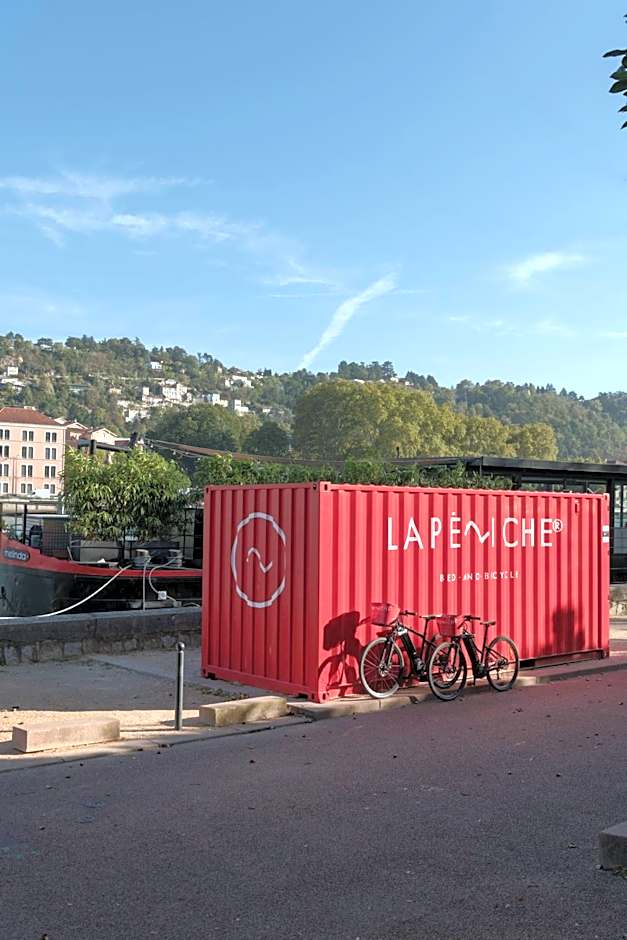 LA PENICHE - Bed And Bicycle - Vienne