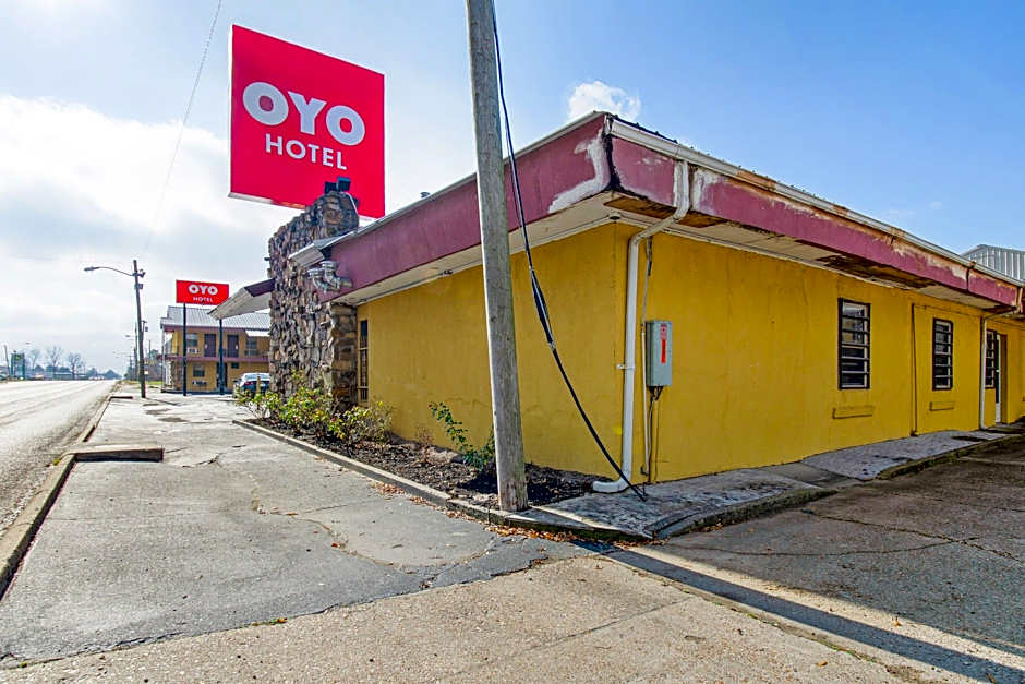 OYO Hotel Blytheville AR I-55