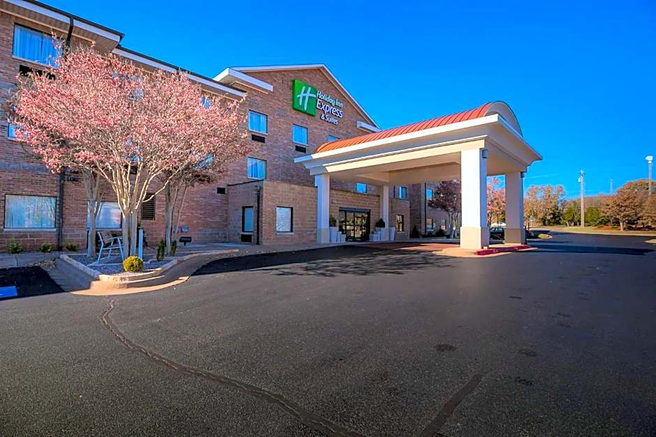 Holiday Inn Express Hotel & Suites Edmond By IHG