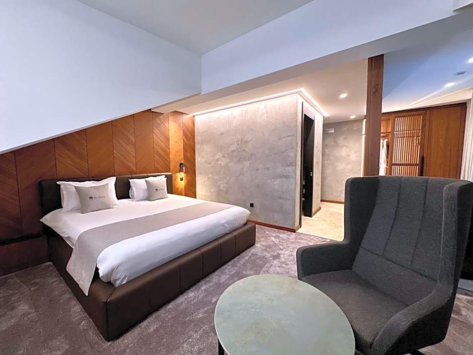 Hôtel Restaurant & Spa Les Planets