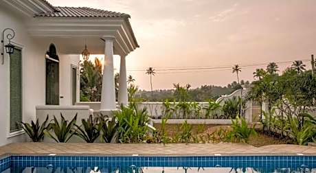 LohonoStays Maison9 Estate 4 Bedroom 