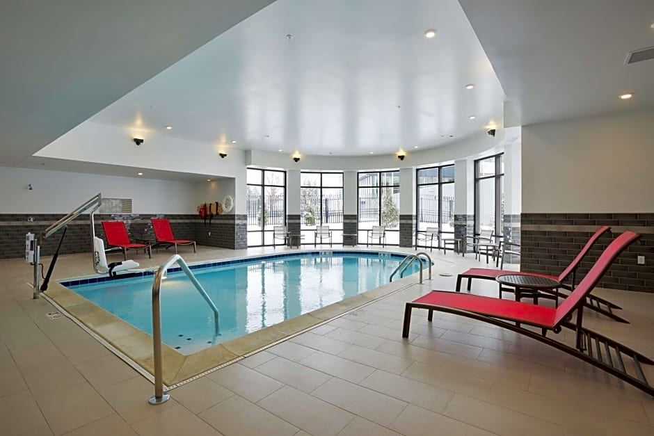 Hampton Inn By Hilton & Suites Cincinnati/Kenwood, OH