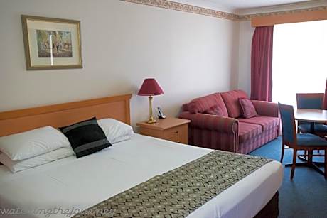 Superior King Room with Spa Bath