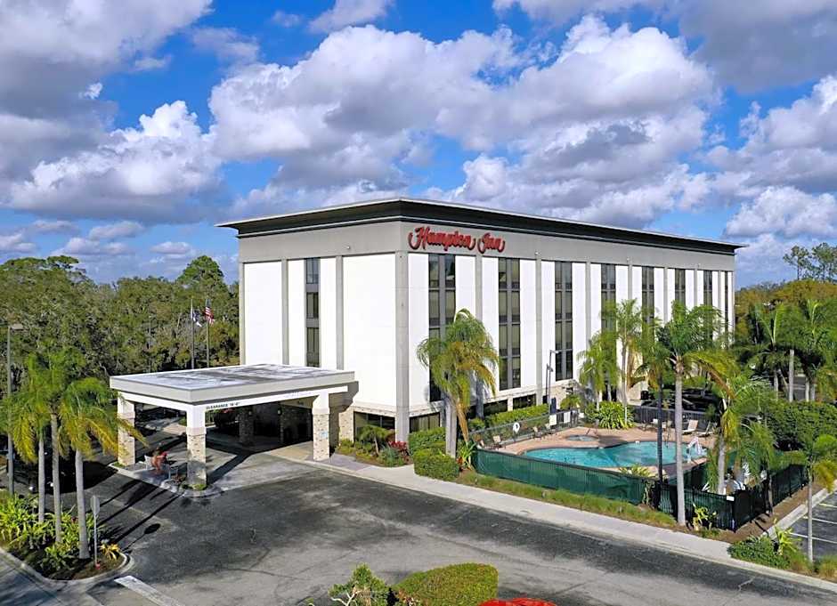 Photo 1 of 27 of Hampton Inn By Hilton Sarasota - I-75 Bee Ridge