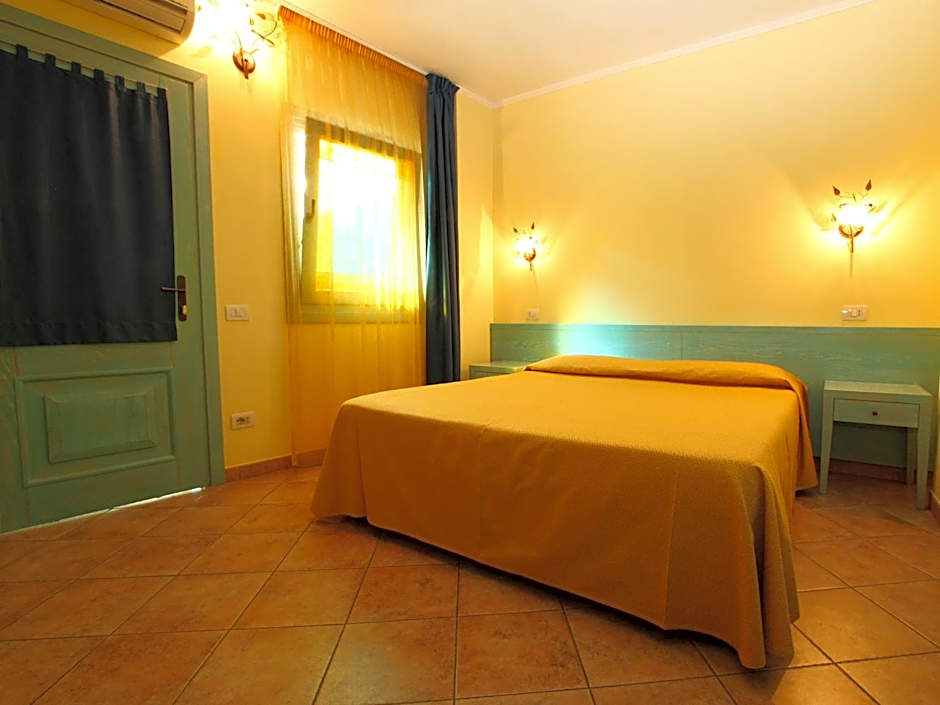 Photo 1 of 15 of Double Room