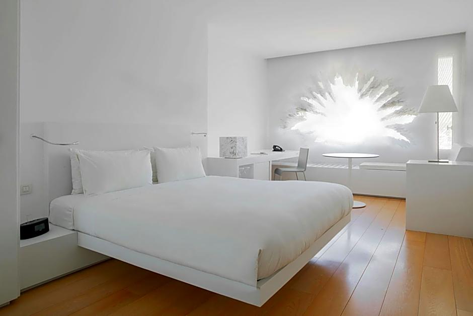 Renaissance by Marriott Barcelona Fira Hotel