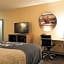 Days Inn & Suites by Wyndham Merrillville
