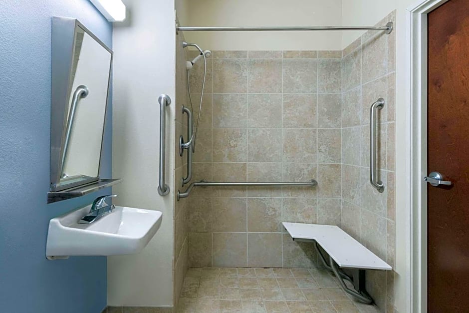 Microtel Inn and Suites Baton Rouge Airport