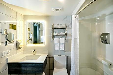 Superior Family Room